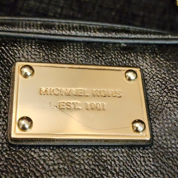 Michael Kors Black Jet Set Monogram Crossbody Bag - Picture 4 of 6